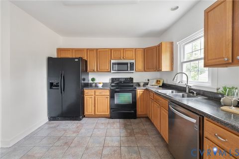 Tiny photo for 300 S Cherry Street, Richmond, VA 23220 (MLS # 2526205)