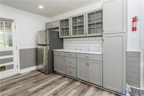 Tiny photo for 121 Lakeside Drive, Colonial Heights, VA 23834 (MLS # 2609021)