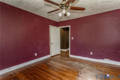 Tiny photo for 121 Lakeside Drive, Colonial Heights, VA 23834 (MLS # 2609021)