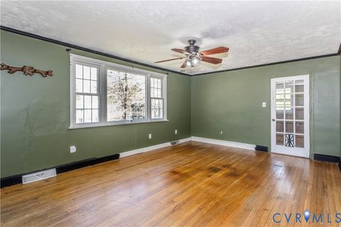 Tiny photo for 121 Lakeside Drive, Colonial Heights, VA 23834 (MLS # 2609021)