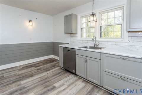 Tiny photo for 121 Lakeside Drive, Colonial Heights, VA 23834 (MLS # 2609021)