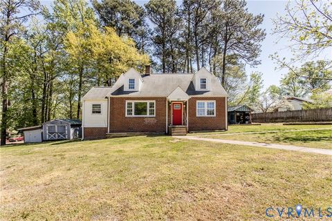 Tiny photo for 121 Lakeside Drive, Colonial Heights, VA 23834 (MLS # 2609021)