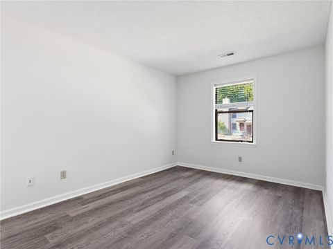 Tiny photo for 46 James Square, Williamsburg, VA 23185 (MLS # 2613335)