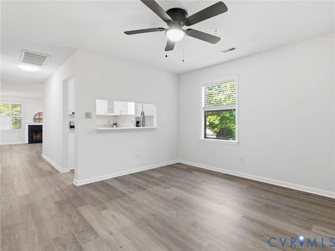 Tiny photo for 46 James Square, Williamsburg, VA 23185 (MLS # 2613335)