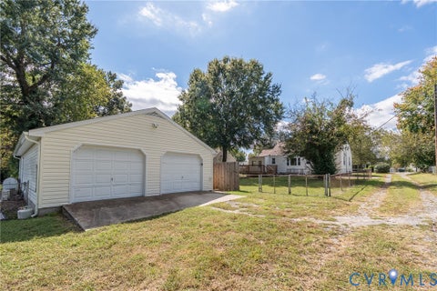 Tiny photo for 6227 Ellis Avenue, Henrico, VA 23228 (MLS # 2625923)