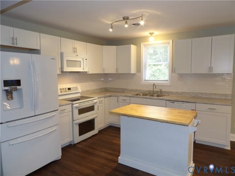 Tiny photo for 1000 E Washington Street, Henrico, VA 23075 (MLS # 2615611)