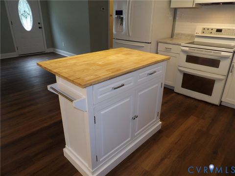 Tiny photo for 1000 E Washington Street, Henrico, VA 23075 (MLS # 2615611)