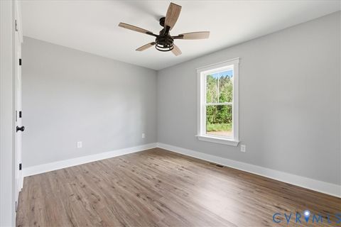 Tiny photo for 15764 Lebanon, Spring Grove, VA 23881 (MLS # 2612994)