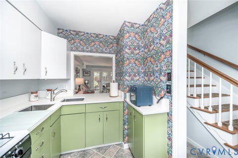 Tiny photo for 305 N Hamilton Street #D, Richmond, VA 23221 (MLS # 2624420)