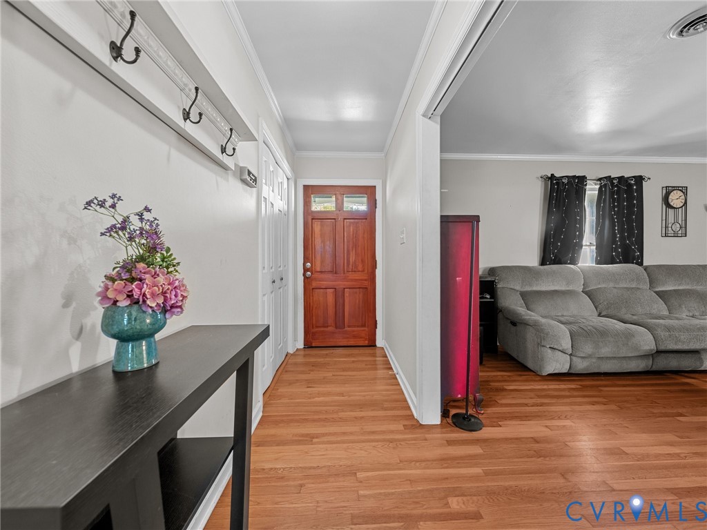 3306 Saint Charles Street