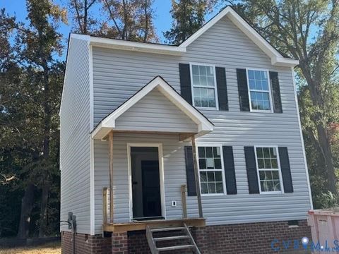 Photo of 322 Ogden Street, West Point, VA 23181 (MLS # 2601527)