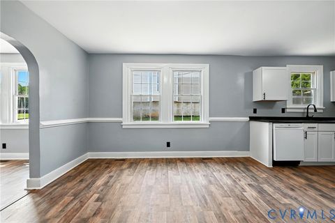 Tiny photo for 1503 Columbia Street, Richmond, VA 23224 (MLS # 2528928)