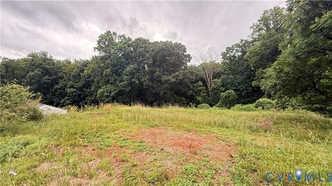Tiny photo for 324 CLIFT Street, Martinsville, VA 24112 (MLS # 2615244)