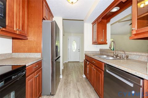 Tiny photo for 925 Fluvanna Road, Newport News, VA 23601 (MLS # 2613087)