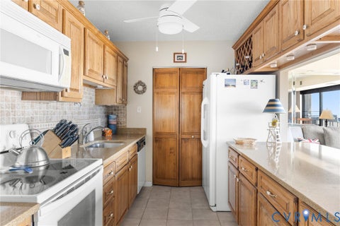 Tiny photo for 3558 Shore Drive #604, Virginia Beach, VA 23455 (MLS # 2625823)