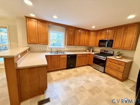 Tiny photo for 7026 Tall Cedar Lane, Mechanicsville, VA 23111 (MLS # 2530337)