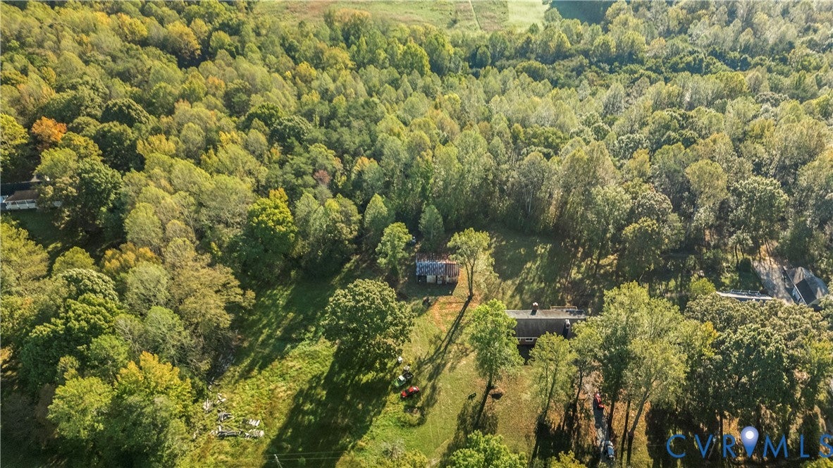 2305 Country Lane