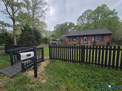 Photo of 1032 Circlewood Drive, Richmond, VA 23224 (MLS # 2609491)