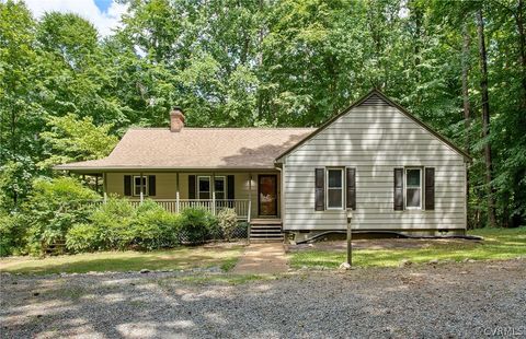 Single Family Residence in Richmond VA 7350 Prairie Road.jpg