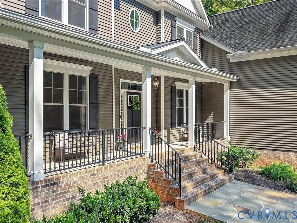 1706 Bridgewater Bluff