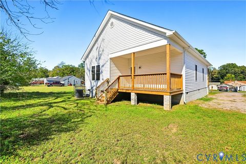 Tiny photo for 25613 Brunswick Avenue, Petersburg, VA 23083 (MLS # 2529683)