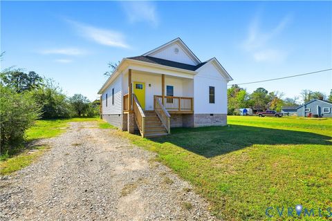 Photo of 25613 Brunswick Avenue, Petersburg, VA 23083 (MLS # 2529683)