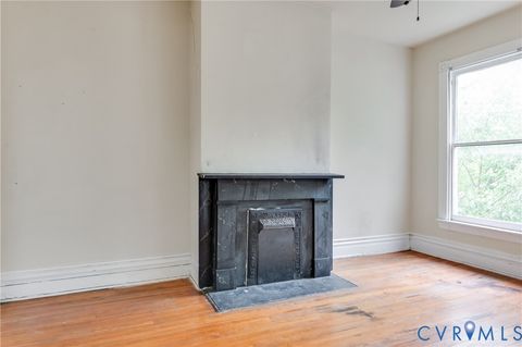 Tiny photo for 410 N 23rd Street, Richmond, VA 23223 (MLS # 2614409)