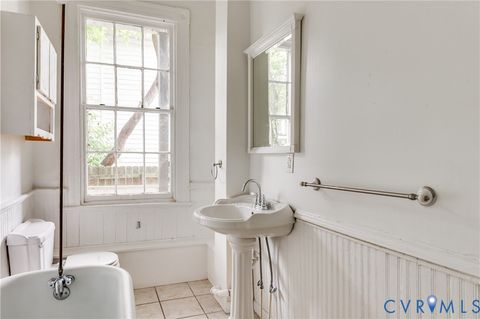 Tiny photo for 410 N 23rd Street, Richmond, VA 23223 (MLS # 2614409)