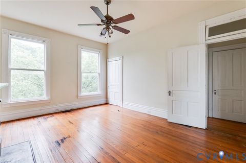 Tiny photo for 410 N 23rd Street, Richmond, VA 23223 (MLS # 2614409)