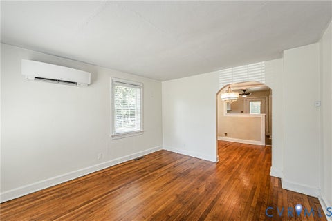 Tiny photo for 1208 New York Avenue, Henrico, VA 23060 (MLS # 2625258)