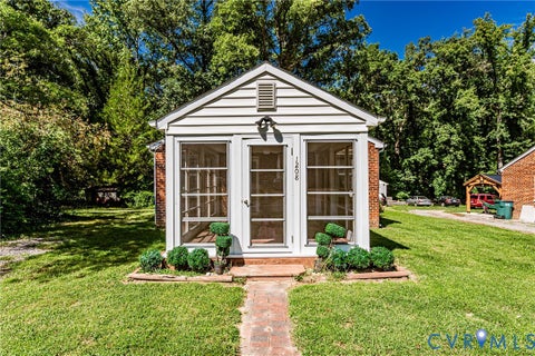 Tiny photo for 1208 New York Avenue, Henrico, VA 23060 (MLS # 2625258)