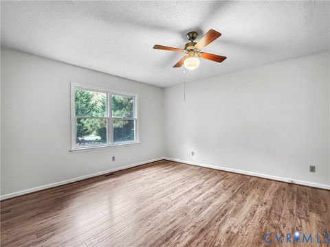 Tiny photo for 1024 Green Hill Road, South Hill, VA 23970 (MLS # 2608999)