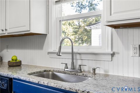 Tiny photo for 618 E Gladstone Avenue, Richmond, VA 23222 (MLS # 2528908)