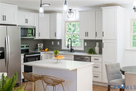 Photo of 2208 Banbury Street, Charlottesville, VA 22901 (MLS # 2626465)