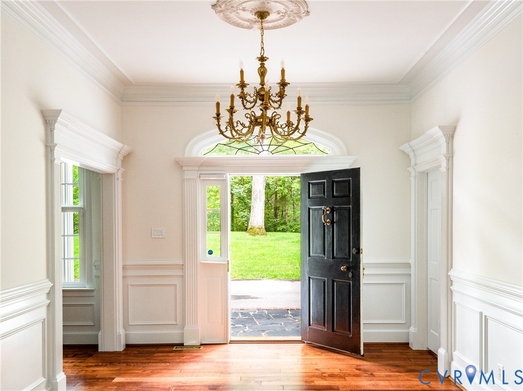 209 Dryden Lane