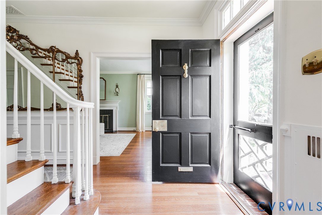8 Willway Avenue