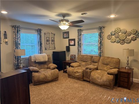 Tiny photo for 13300 Taylor Drive, Disputanta, VA 23842 (MLS # 2613764)