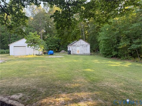 Tiny photo for 13300 Taylor Drive, Disputanta, VA 23842 (MLS # 2613764)