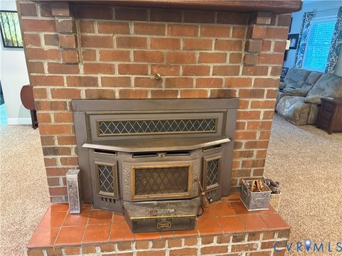 Tiny photo for 13300 Taylor Drive, Disputanta, VA 23842 (MLS # 2613764)