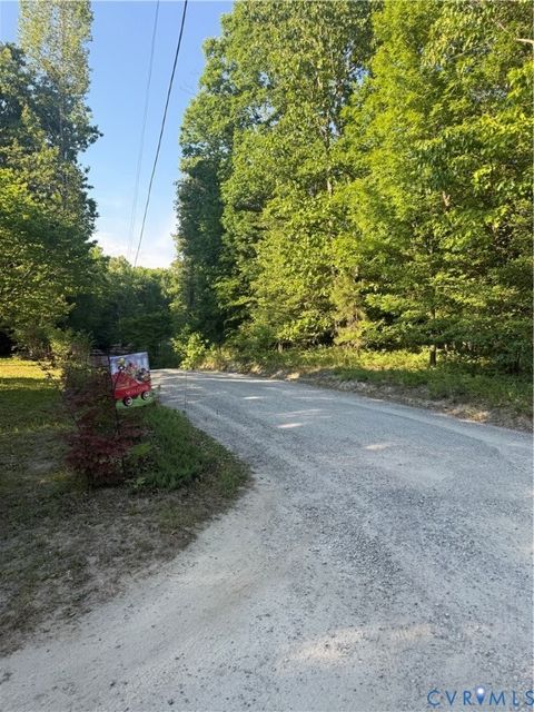 Tiny photo for 13300 Taylor Drive, Disputanta, VA 23842 (MLS # 2613764)