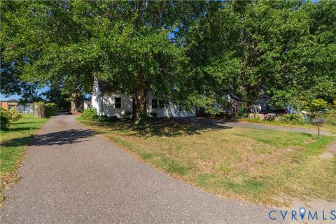 Tiny photo for 6764 Strathmore Road, Chesterfield, VA 23237 (MLS # 2524103)