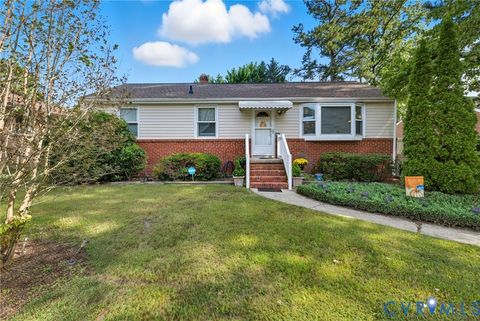 Tiny photo for 7603 Hawthorne Avenue, Richmond, VA 23227 (MLS # 2527741)