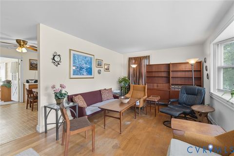 Tiny photo for 7603 Hawthorne Avenue, Richmond, VA 23227 (MLS # 2527741)