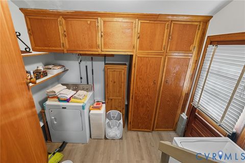 Tiny photo for 7603 Hawthorne Avenue, Richmond, VA 23227 (MLS # 2527741)