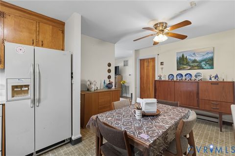 Tiny photo for 7603 Hawthorne Avenue, Richmond, VA 23227 (MLS # 2527741)