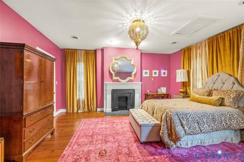 Tiny photo for 416 W Washington Street, Petersburg, VA 23803 (MLS # 2626455)