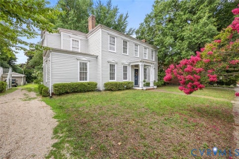 Tiny photo for 416 W Washington Street, Petersburg, VA 23803 (MLS # 2626455)