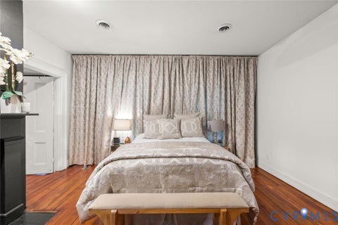 Tiny photo for 416 W Washington Street, Petersburg, VA 23803 (MLS # 2626455)