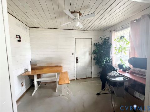 Tiny photo for 538 Beech Street, Petersburg, VA 23803 (MLS # 2606503)