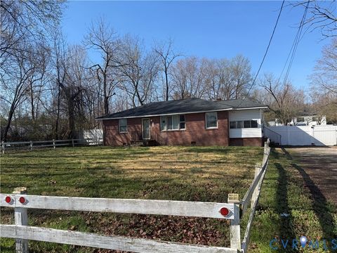 Tiny photo for 538 Beech Street, Petersburg, VA 23803 (MLS # 2606503)